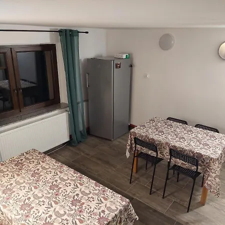 Cis Bed & Breakfast 3*