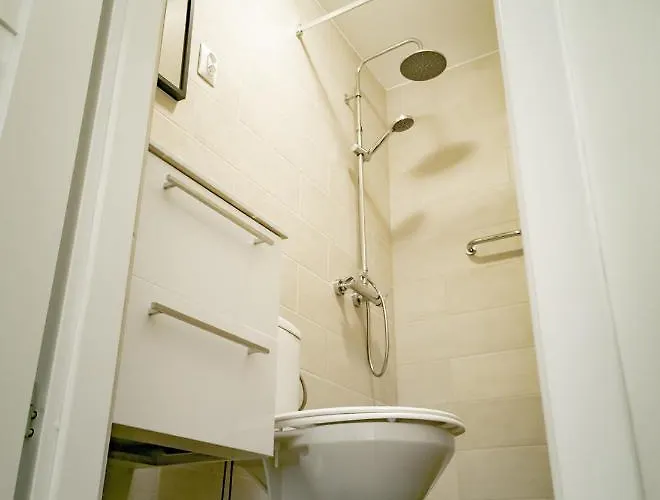 Cis Bed & Breakfast 3*