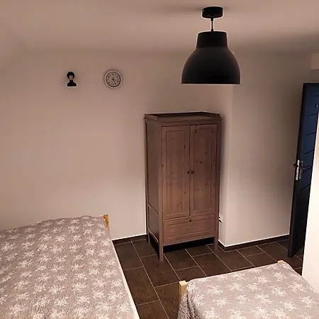 Cis Bed and Breakfast 4*